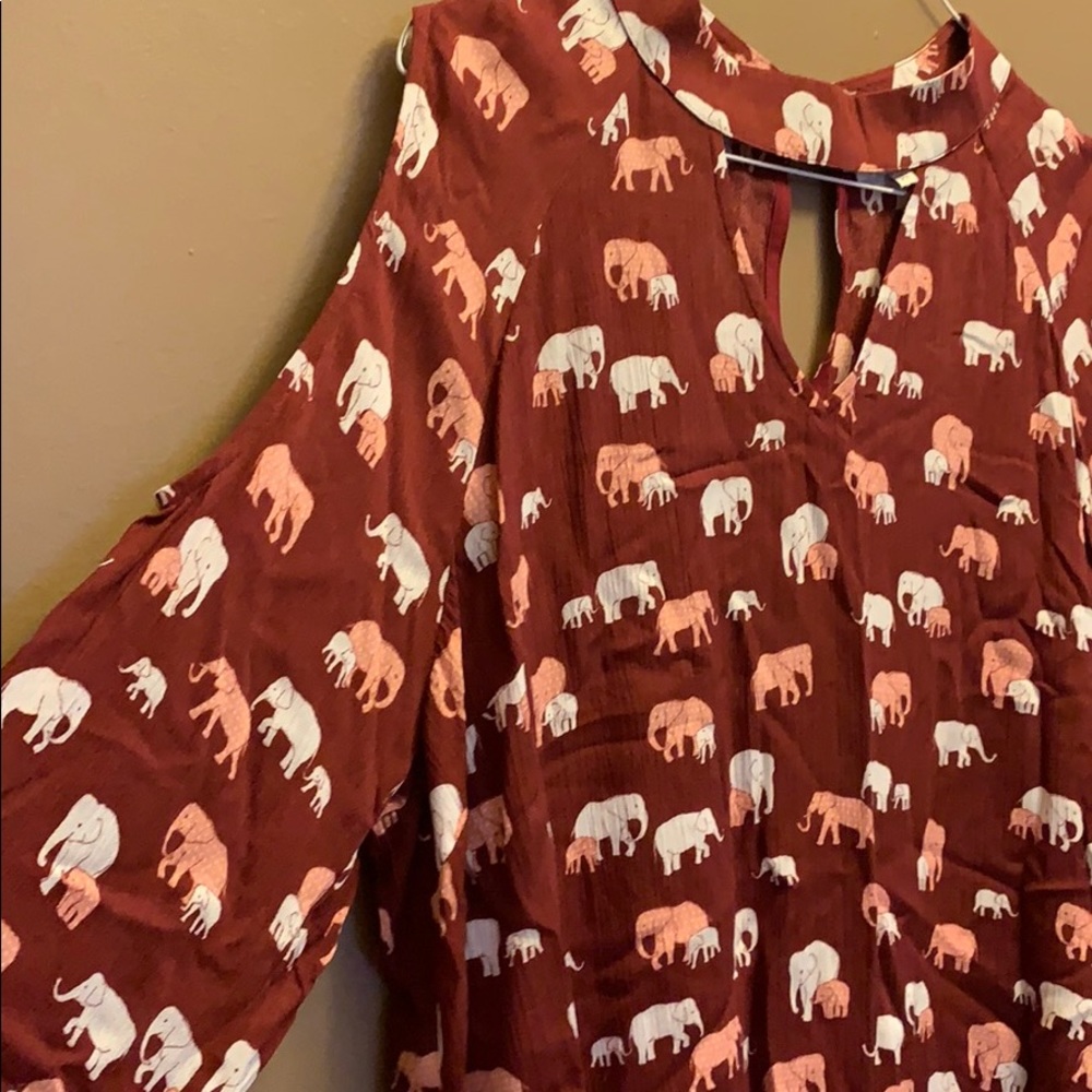 Crimson elephant top